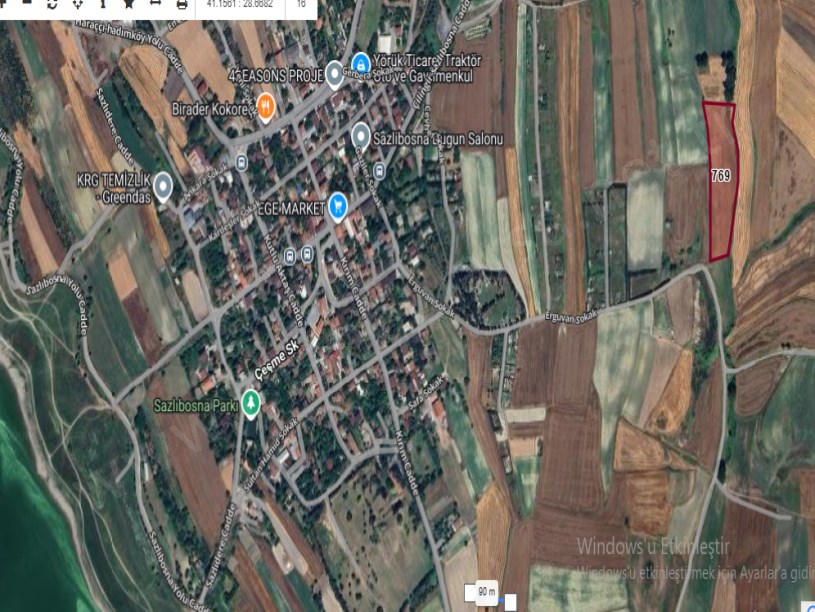 Arnavutköy Sazlıbosna Satılık Arsa , 480 m2 Yolu Var Evlerin Yakını 