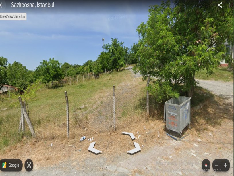 Arnavutköy Sazlıbosna Satılık Arsa , 480 m2 Yolu Var Evlerin Yakını 