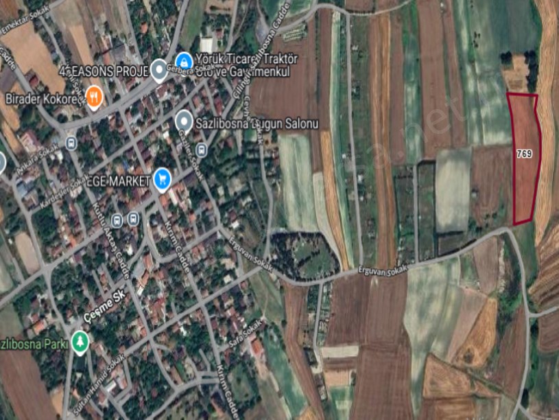 Arnavutköy Sazlıbosna Satılık Arsa , 480 m2 Yolu Var Evlerin Yakını 