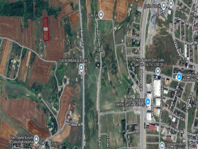 Arnavutköy Haraççıda Satılık Arsa , 186 m2 Evlerin Yakını Hisseli