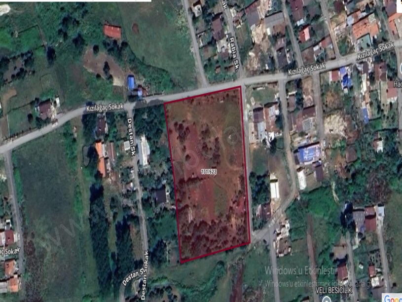 Arnavutköy Tayakadın Satılık Arsa ,  300 m2 Yolu Var Merkezde 