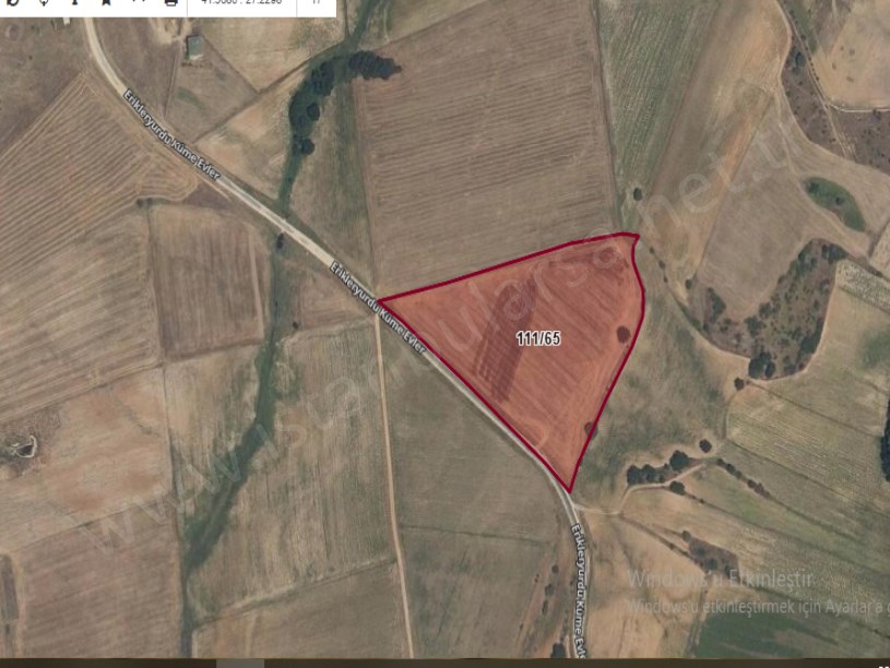 Kırklareli Babaeski Erikleryurdu Köyünde Satılık Arsa , 5,600 m2 Asfalt Caddeye Cephe Hisseli