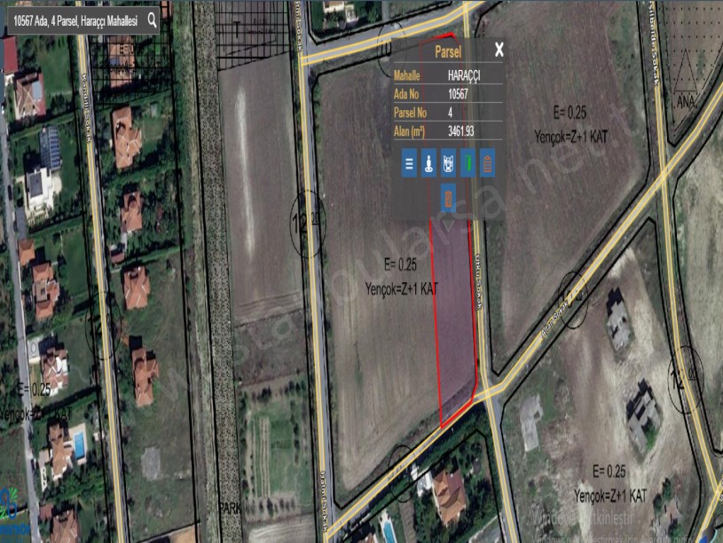 Arnavutköy Haraççıda Satılık Arsa , 462 M2 Merkezde Yolu Var Hisseli