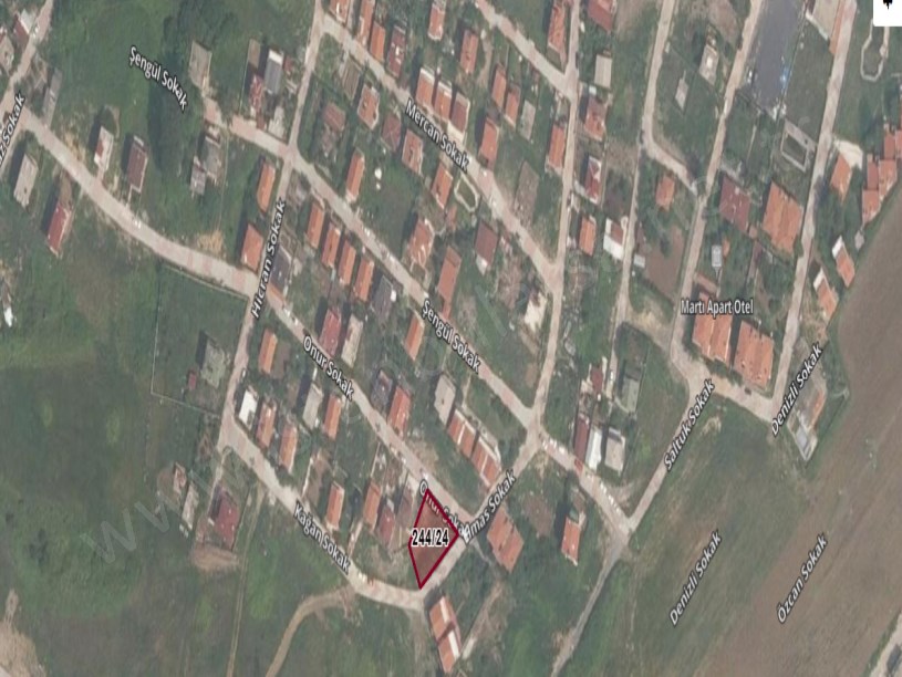 Arnavutköy Karaburunda Satılık Arsa , 404 M2 Köşebaşı Müstakil 
