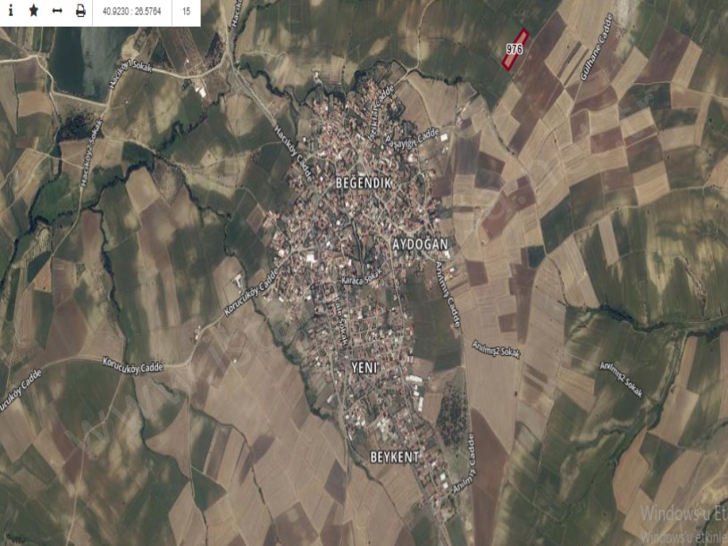 Edirne Keşan Beğendik Köyü Satılık Arsa , 876 m2 Yolu Var Köye Yakın Hisseli  