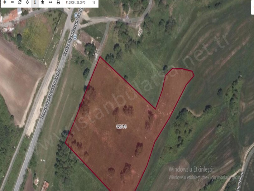 Arnavutköy Baklalıda Satılık Arsa , 500 m2 Çaplı Yolu Var Hisseli