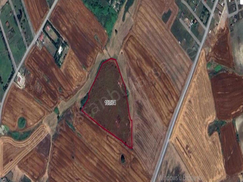 Arnavutköy Çilingirde Satılık Arsa , 302 M2 Hisseli İmarlı 