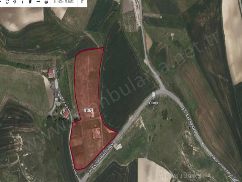 Arnavutköy Çilingirde Satılık Arsa , 300 m2 Cadde Cephe  Çaplı  Evlerin Yakını