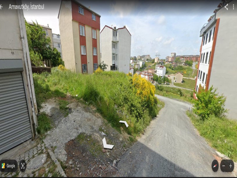 Arnavutköy İslambeyde Satılık Arsa , 144 m2 4 kat İmarlı  Merkezde Müstakil