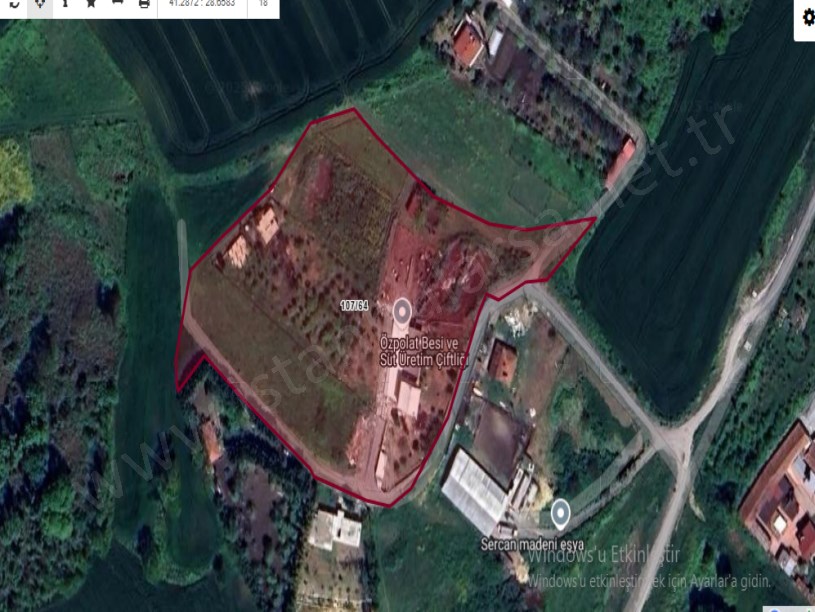 Arnavutköy Baklalıda Satılık Arsa , 1,425 M2 Çaplı Yolu Var Evlerin Yakını