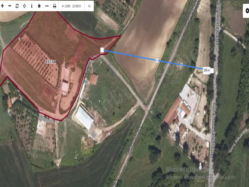 Arnavutköy Baklalıda Satılık Arsa , 1,425 M2 Çaplı Yolu Var Evlerin Yakını