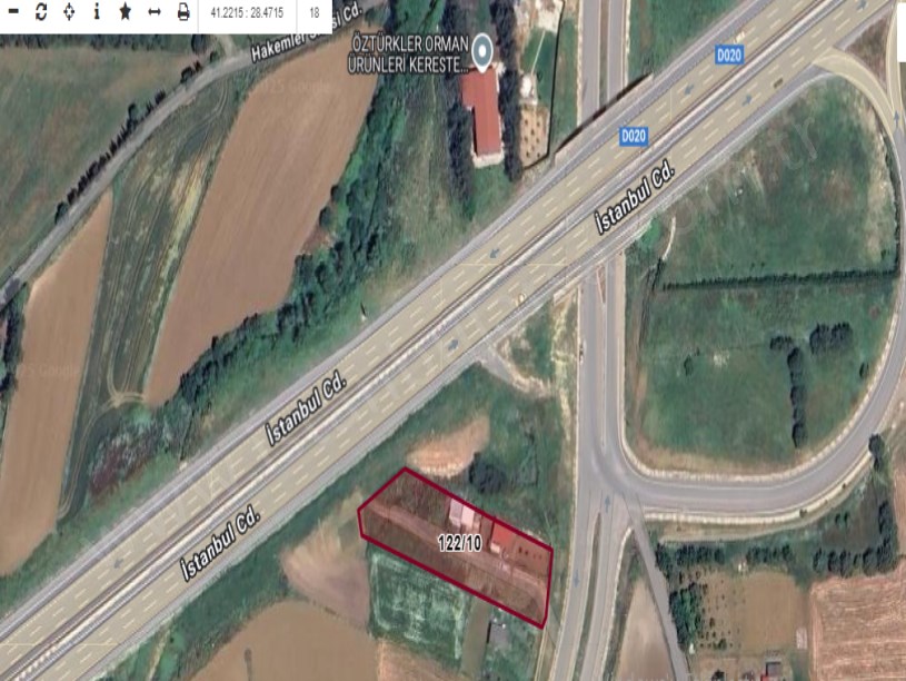 Çatalca Oklalıda Satılık Arsa , 225 M2 Merkezde Cadde Cephe  Hisseli