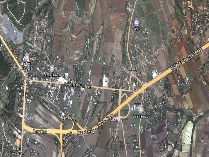 Çatalca Oklalıda Satılık Arsa , 225 M2 Merkezde Cadde Cephe  Hisseli