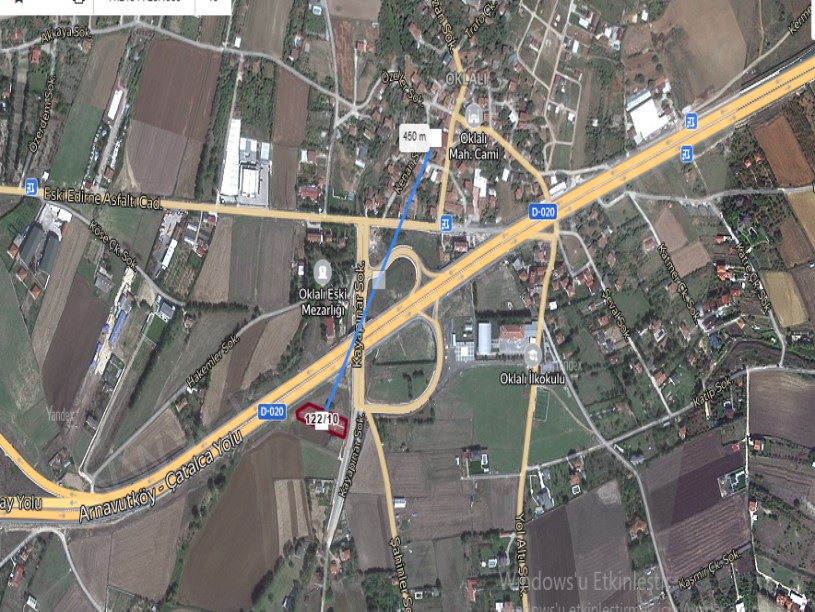 Çatalca Oklalıda Satılık Arsa , 225 M2 Merkezde Cadde Cephe  Hisseli