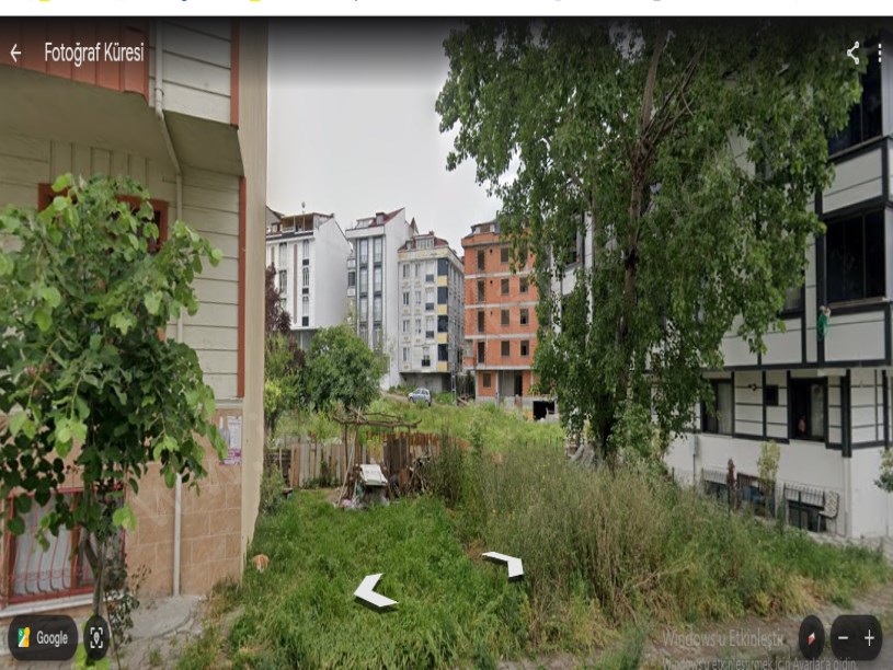 Arnavutköy Mustafa Kemalpaşa Mah Satılık Arsa , 182 m2 Müstakil 3 Kat İmarlı  Merkezde 