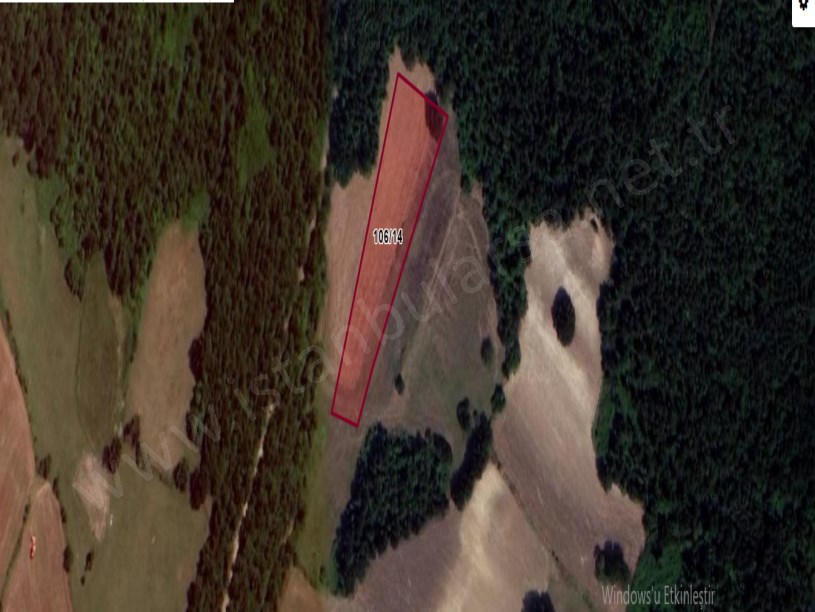 Çatalca Hisarbeylide Satılık Arsa , 362 M2  Yolu Var Hisseli