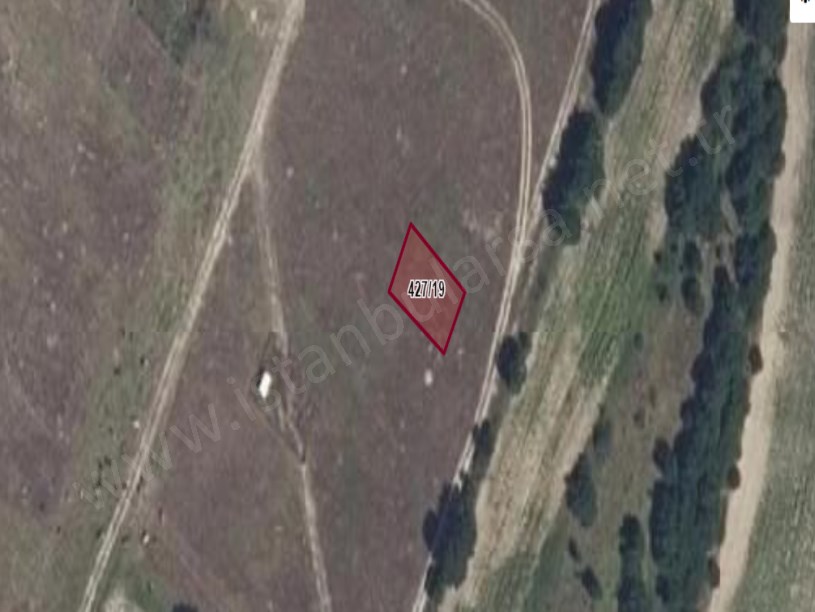 Tekirdağ Saray Büyükyoncalı Mah Satılık Arsa , 200 M2 Yolu Var Müstakil