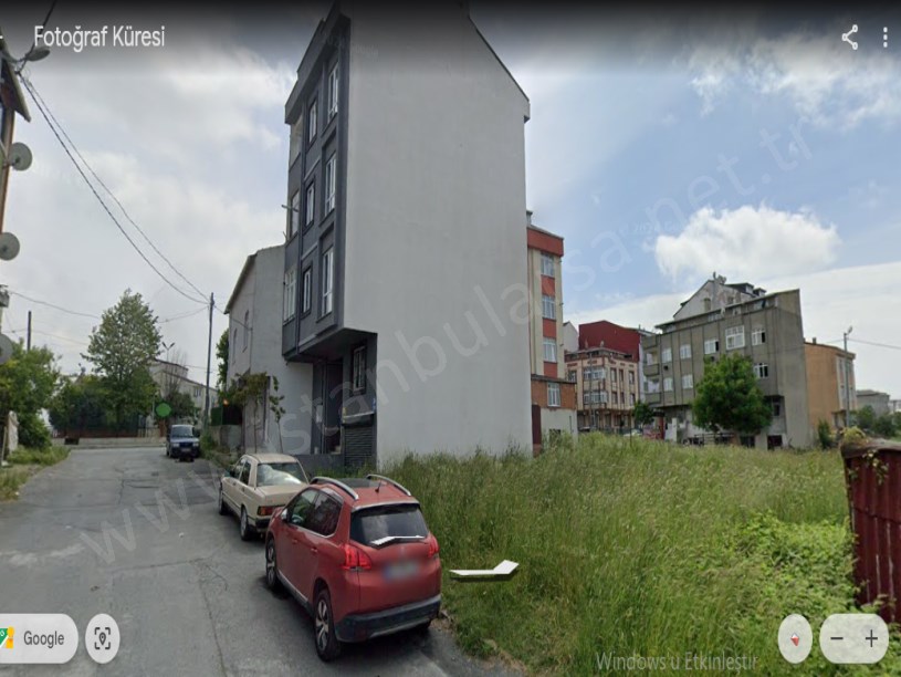 Arnavutköy İslambeyde Satılık Arsa , 165 m2 Müstakil 4 kat İmarlı Merkezde  
