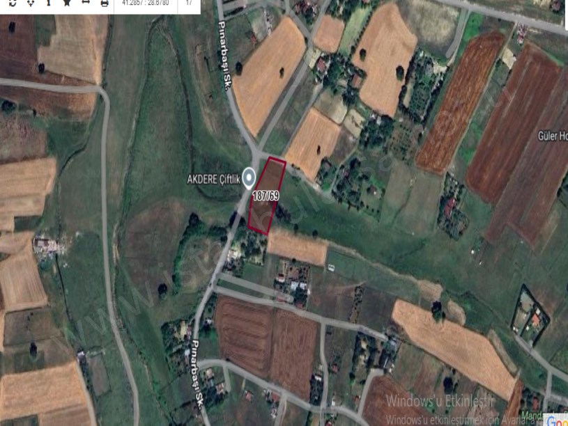 Arnavutköy Tayakadın Satılık Arsa ,  171 M2 Merkezde Evlerin Yakını Yolu Var