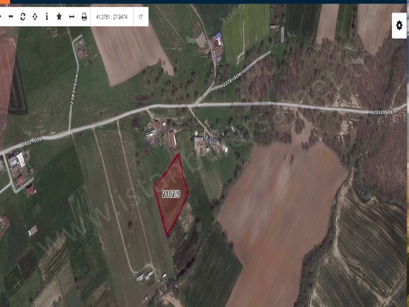 Tekirdağ Saray Bozoba Mah , Satılık Tarla , 4,586 m2 Müstakil  Merkezde 