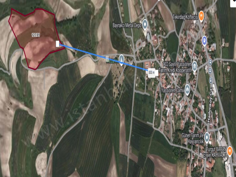 Arnavutköy Yassıörende Satılık Arsa , 401 m2 Hisseli Yolu Var