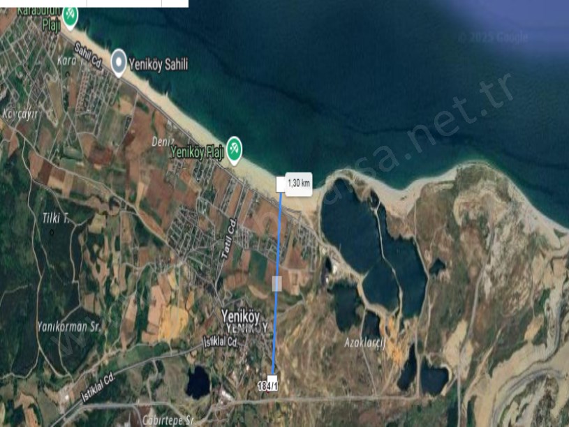 Arnavutköy Yeniköyde Satılık Arsa , 132 m2 Evlerin Yakını Hisseli Yolu Var