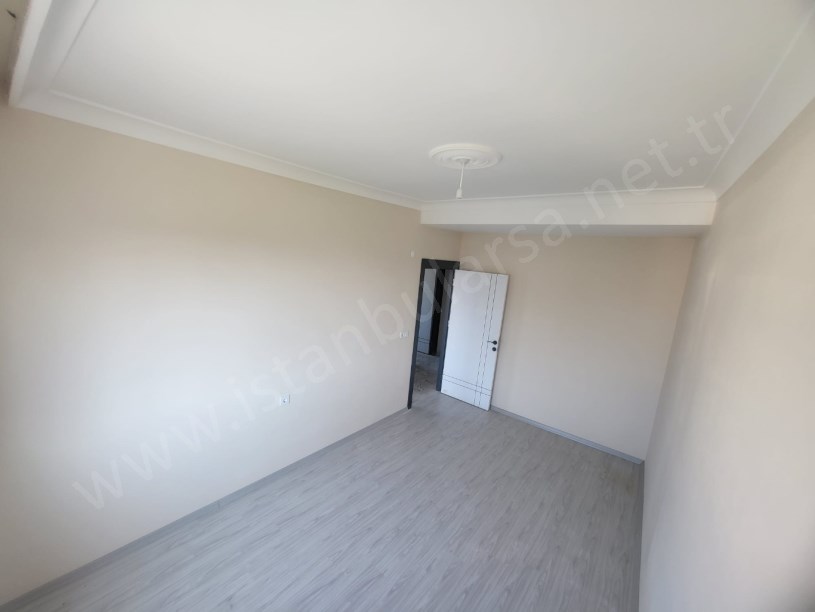 Arnavutköy Boğazköy Mh Satılık Daire , 2+1 90 m2 Masrafsız Ara Kat 