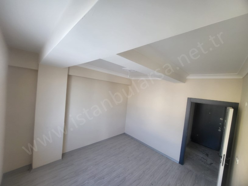 Arnavutköy Boğazköy Mh Satılık Daire , 2+1 90 m2 Masrafsız Ara Kat 
