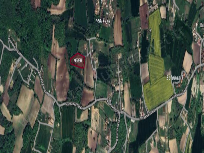 Arnavutköy Balabanda Satılık Arsa , 216 M2 Çevrili Evlerin Yakını Hisseli 
