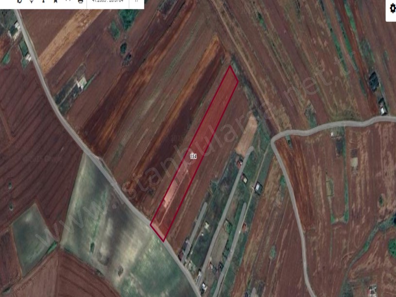 Arnavutköy Haraççıda Satılık Arsa , 230 M2 Hisseli İmarlı Evlerin Yakını