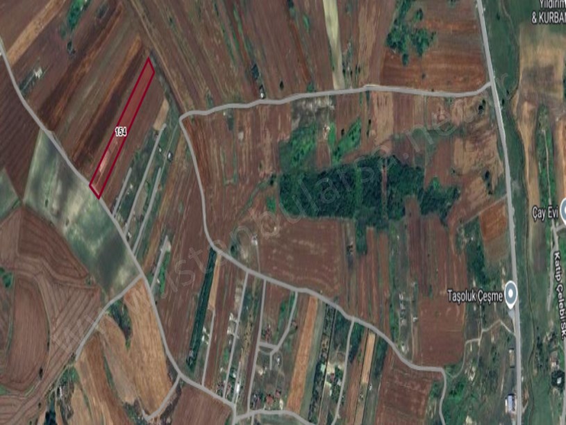 Arnavutköy Haraççıda Satılık Arsa , 230 M2 Hisseli İmarlı Evlerin Yakını