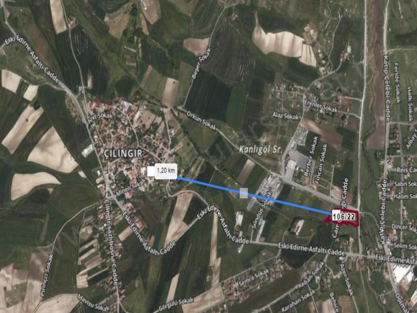 Arnavutköy Çilingirde Satılık Arsa ,  177 m2 Merkezde Hisseli Yolu Var