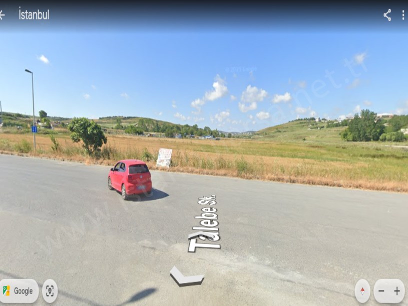 Arnavutköy Çilingirde Satılık Arsa ,  177 m2 Merkezde Hisseli Yolu Var