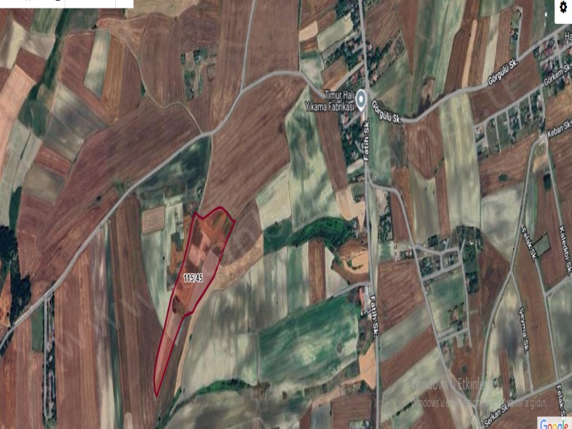 Arnavutköy Çilingirde Satılık Arsa , 300 M2 Hisseli Yolu Var 