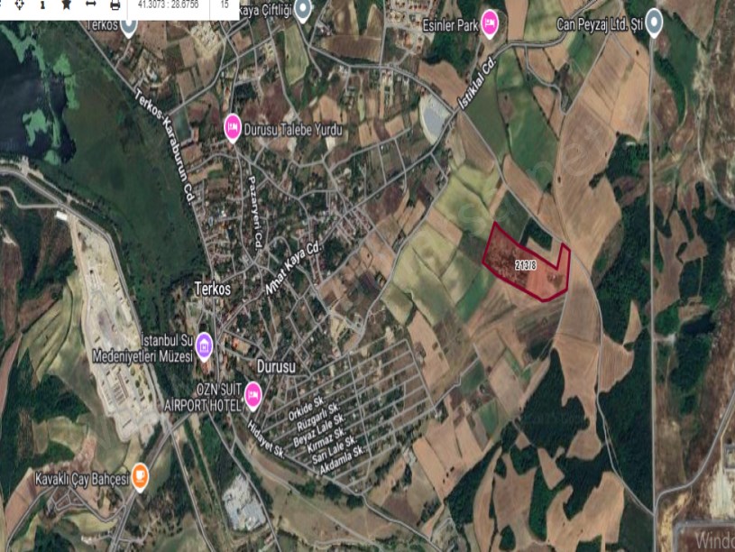  Arnavutköy Yeniköyde Satılık Arsa , 1,061 M2 Hisseli Yolu Var Evlerin Yakını