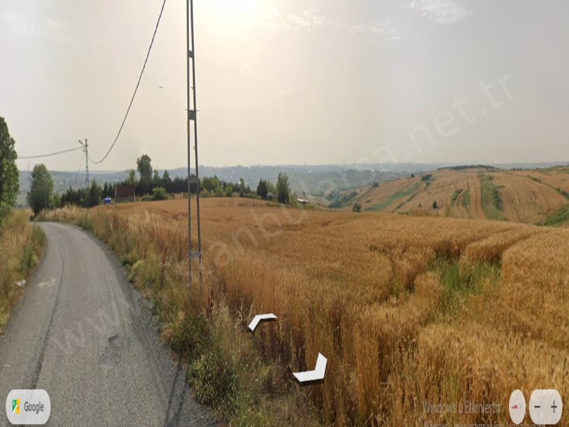 Arnavutköy Haraççıda Satılık Arsa , 185 M2 Yolu Var Evlerin Yakını  İmarlı