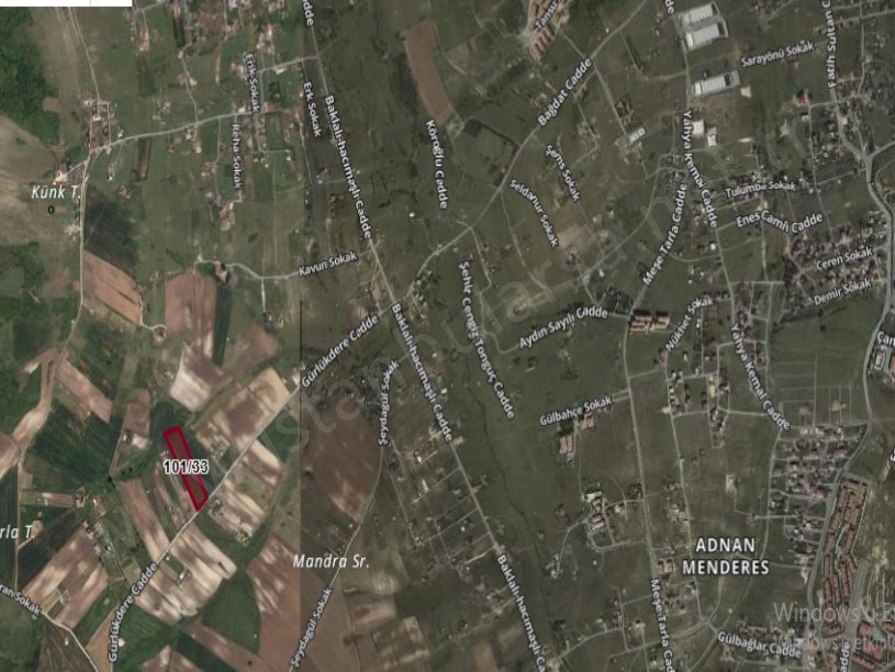 Arnavutköy Çilingirde Satılık Arsa , 201 m2 Çaplı Yolu Var Evlerin Yakını