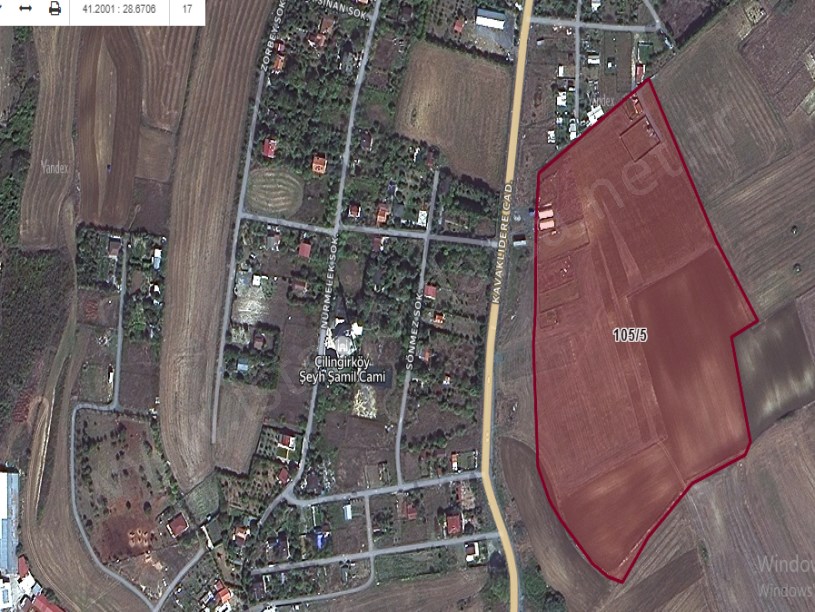 Arnavutköy Çilingirde Satılık Arsa , 500 M2 Cadde Cephe Yeri Belli Yolu Var