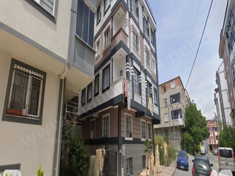 Arnavutköy İslambeyde Satılık Arsa , 198 M2 Merkezde Müstakil  4 Kat İmarlı 