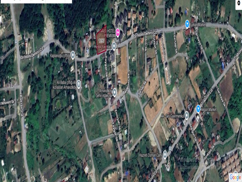 Arnavutköy Taşolukta Satılık Tarla , 2,900 m2 Merkezde Cadde Cephe Müstakil 