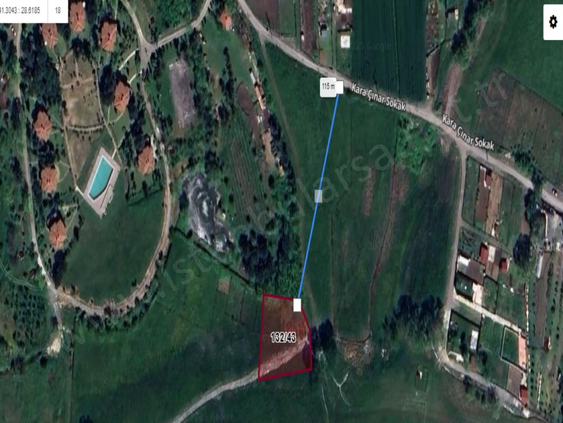 Arnavutköy Balabanda Satılık Arsa , 253 m2 Yolu Var Evlerin Yakını Çevrili