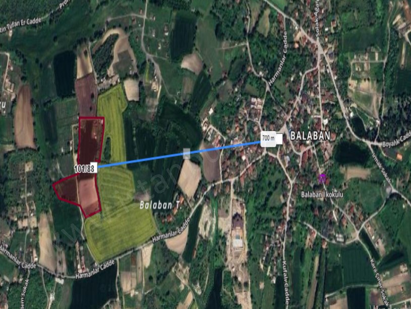 Arnavutköy Balabanda Satılık Arsa ,  698 m2 Yolu Var Evlerin Yakını Hisseli