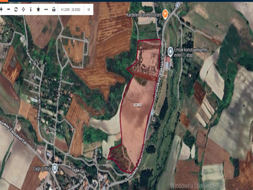 Arnavutköy Dursunköyde Satılık Arsa , 733 M2 Cadde Cephe Hisseli