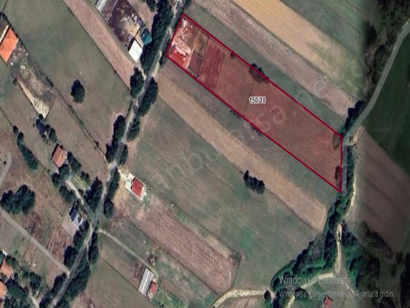 Çatalca Belgratta Satılık Arsa , 220 m2 Köy içi Yolu Var Merkezde