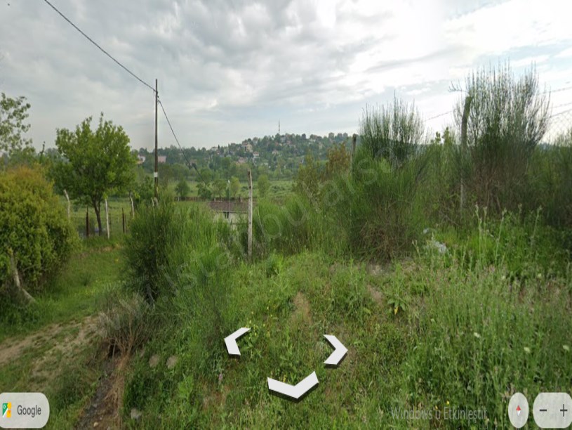 Arnavutköy Tayakadın Satılık Arsa , 236 m2 Yolu Var Evlerin Yakını 