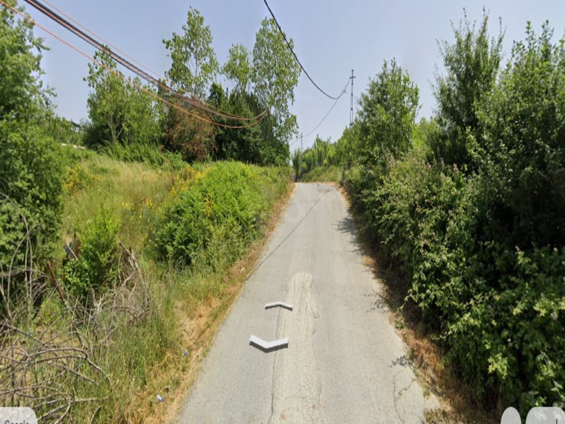 Arnavutköy Taşolukta Satılık Arsa , 300 m2 Cadde Cephe Hisseli İmarlı Merkezde