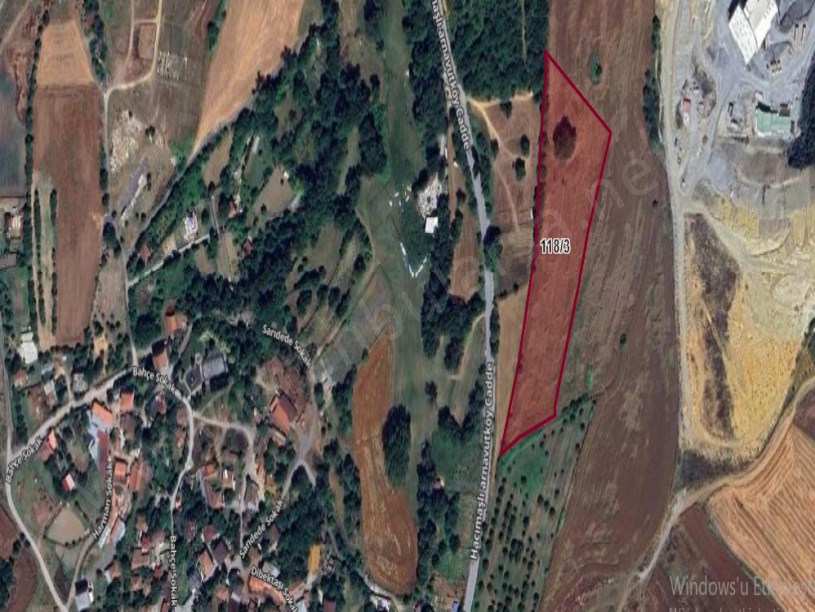 Arnavutköy Hacımaşlı  Satılık Arsa , 3,450 m2 Cadde Yakını Yolu Var Evlerin Yakını 