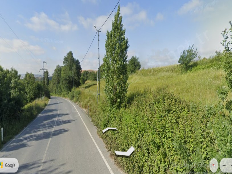 Arnavutköy Hacımaşlı  Satılık Arsa , 3,450 m2 Cadde Yakını Yolu Var Evlerin Yakını 