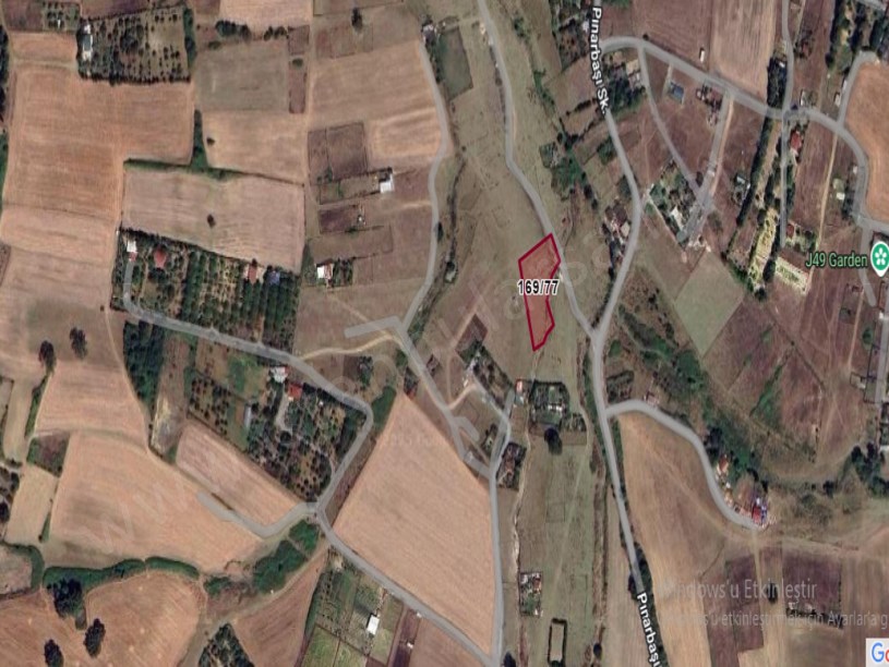 Arnavutköy Tayakadın Satılık Arsa , 456 m2 Merkezde Yolu Var 