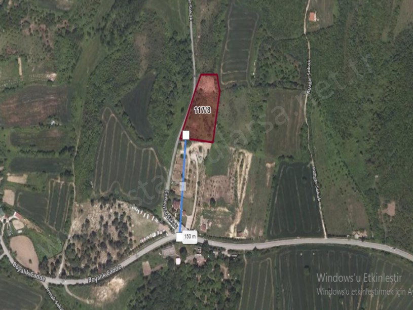 Arnavutköy Balabanda Satılık Arsa ,  370 m2 Çaplı Çitle Çevrili Yolu Var 
